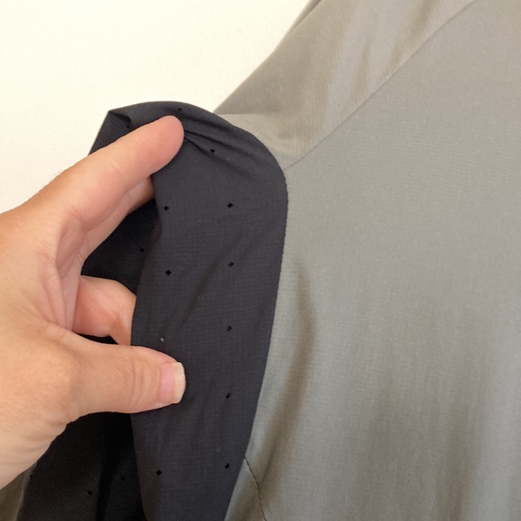 Icebreaker Jacket Womens XS Gray Coriolis Hooded Windbreaker Merino Wool Mesh - Picture 6 of 16